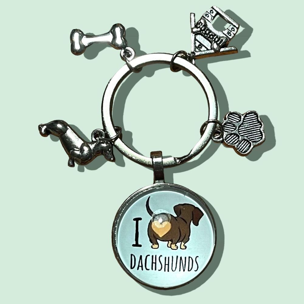 Dachshund Delight Keychain - Adorable Doxie Gift for Pet Lovers